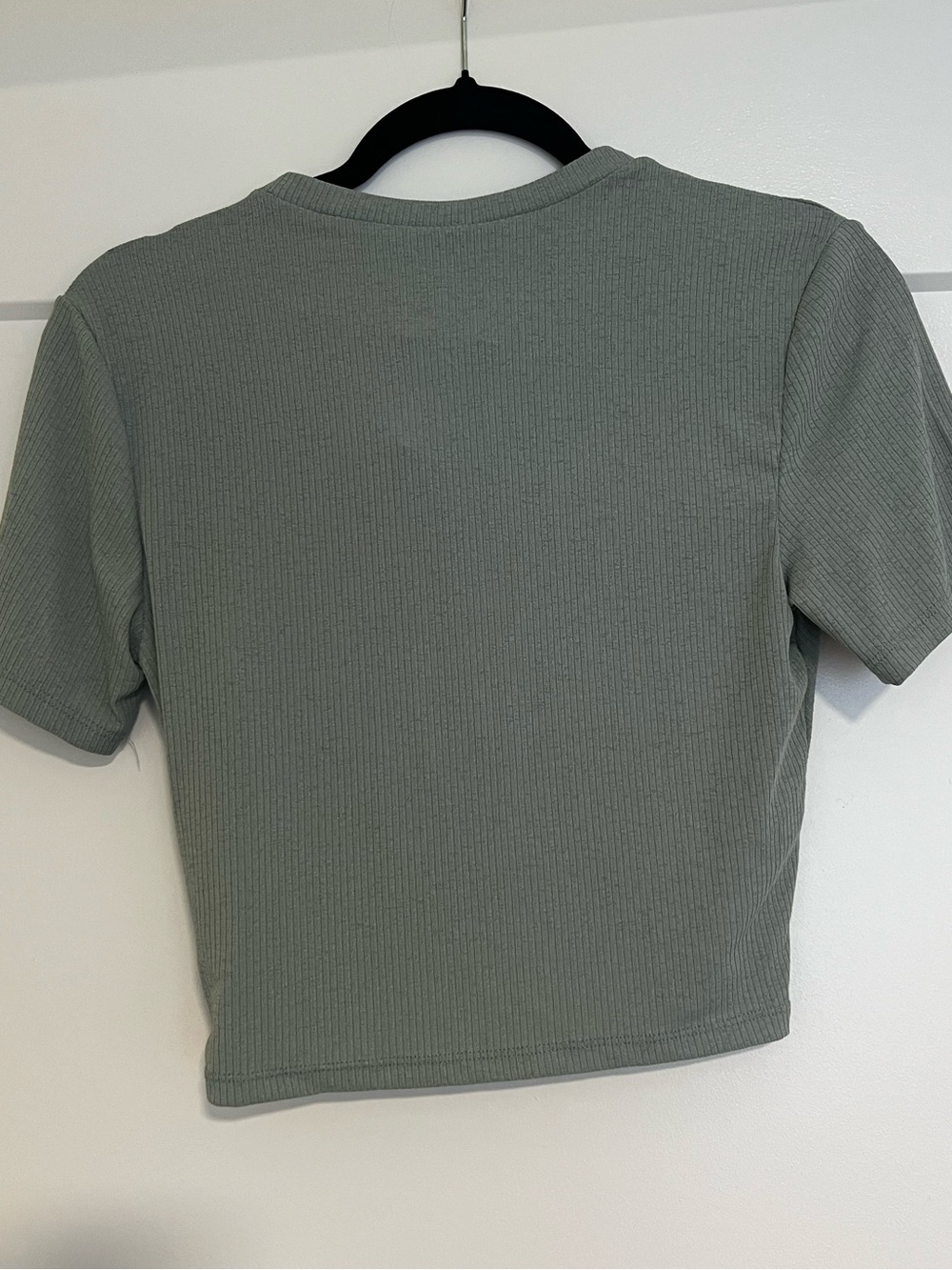 H&M Sage Green Twist-Front Crop Top - Picture 4 of 5